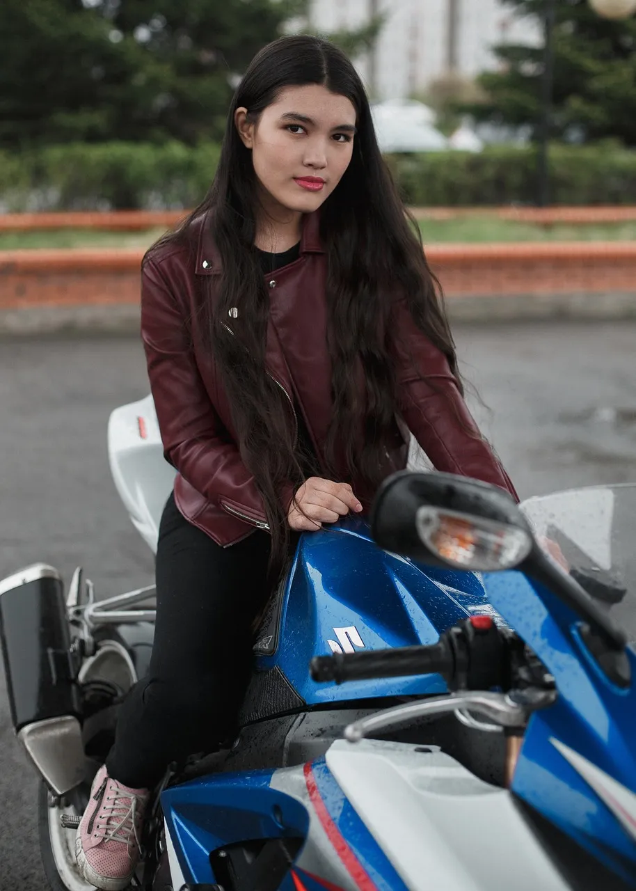 30 Brunette hair with babylights and Featuring dark brown hair