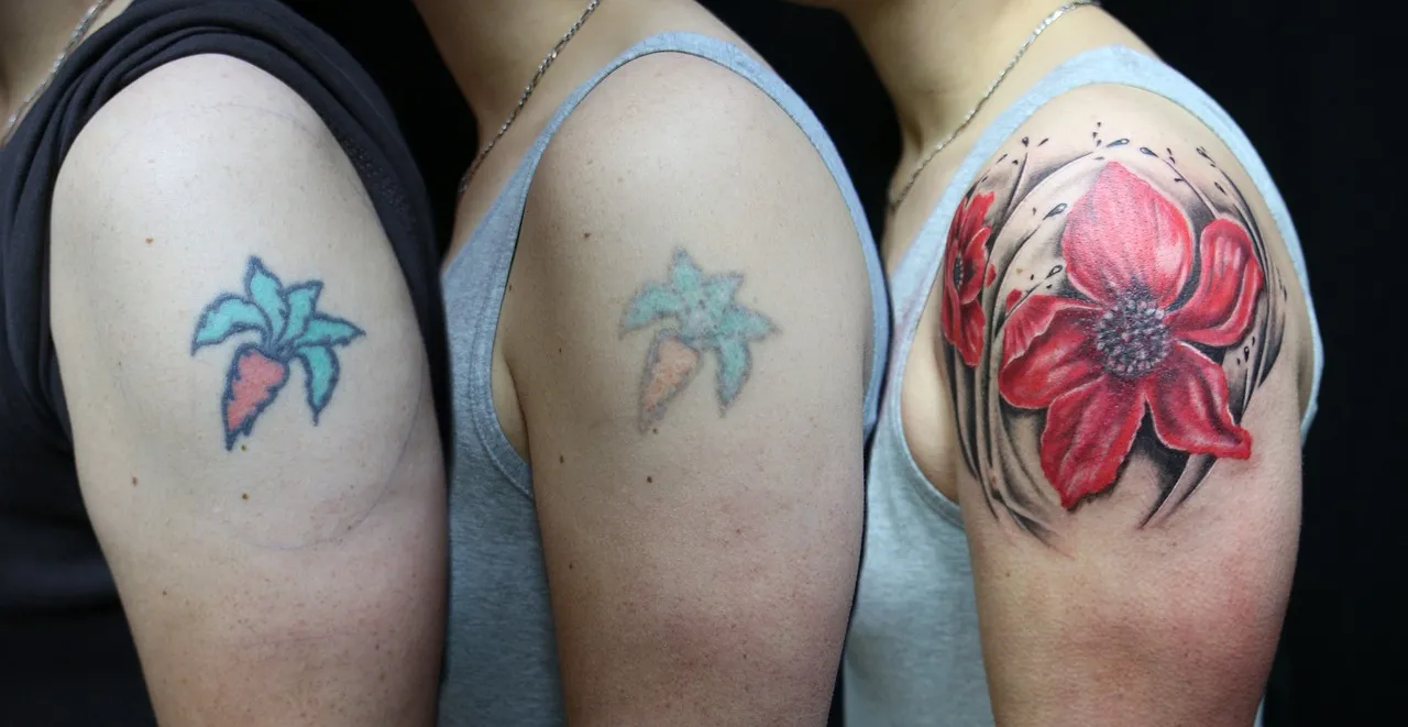 30 Best small tattoos with women for 2022