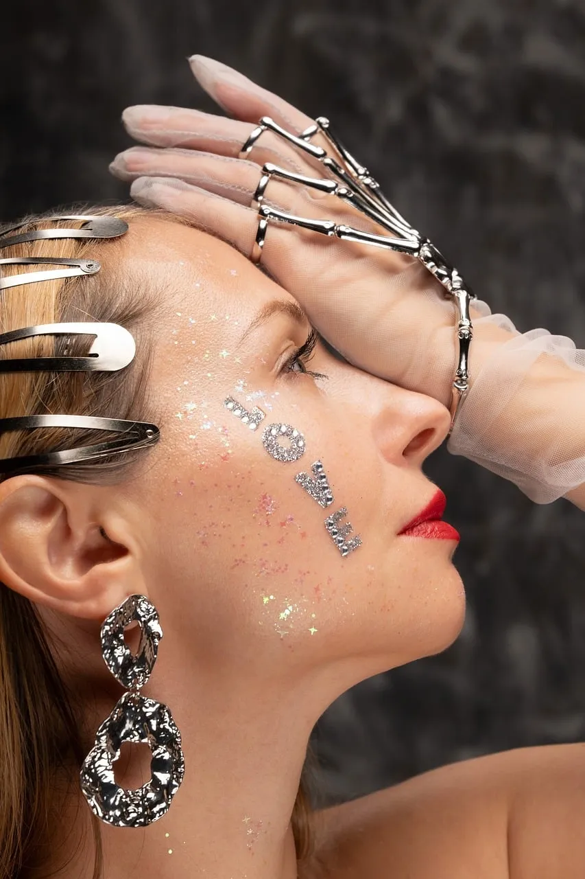 Glitter Christmas makeups