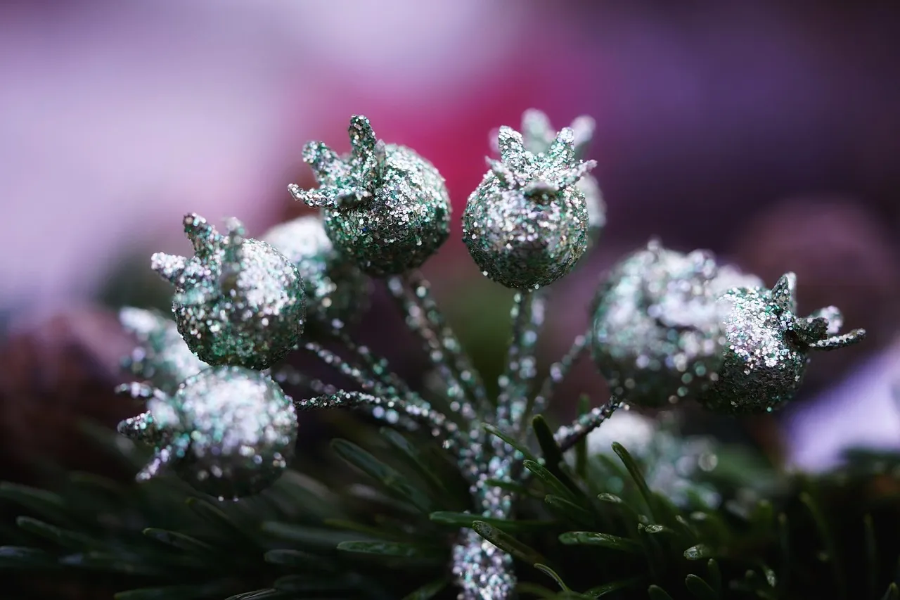 Glitter Christmas makeups