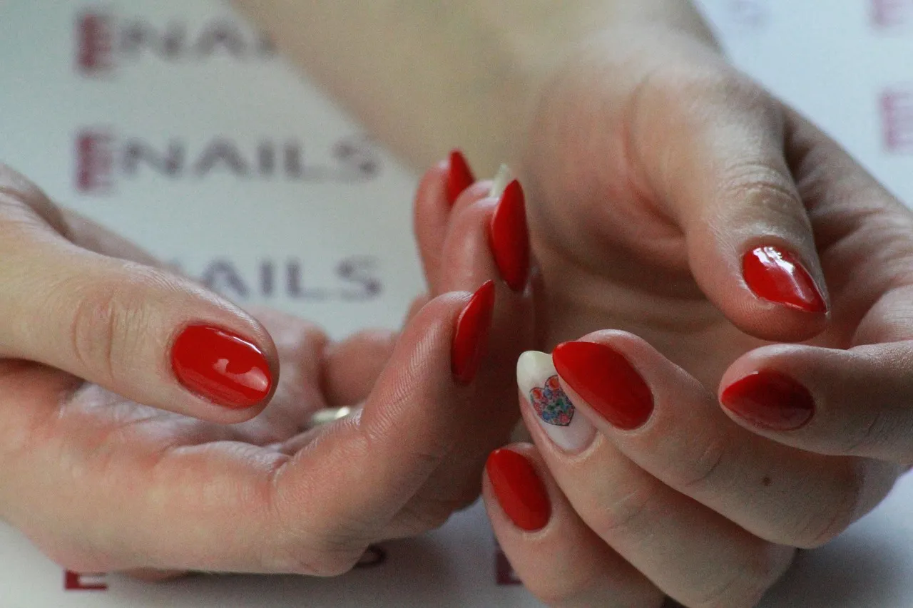 30 Best short french tip nails and nails art 2022