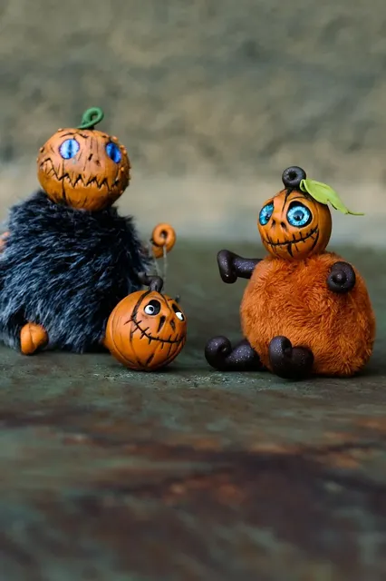 What are halloween costumes for best friends?