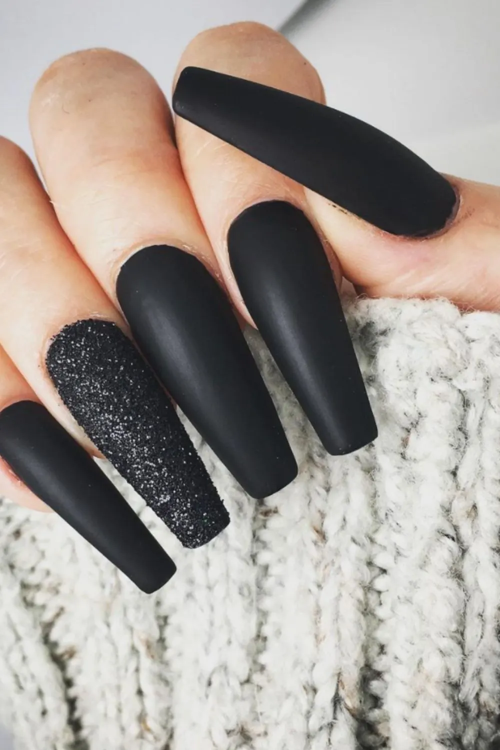 40 Best Matte Black Coffin Nails for 2021