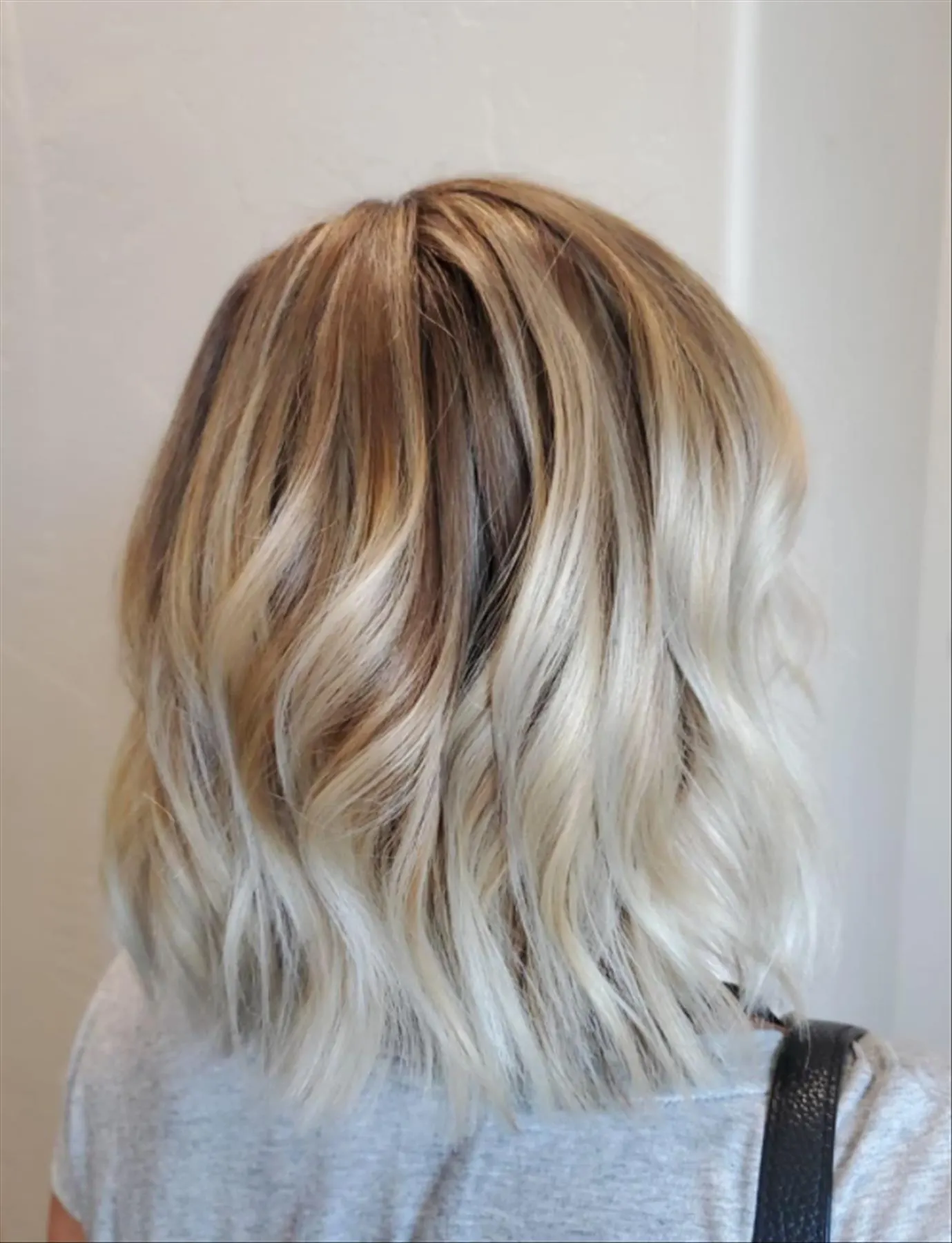 30 Best Hair color ideas for short hair and pixie haircut