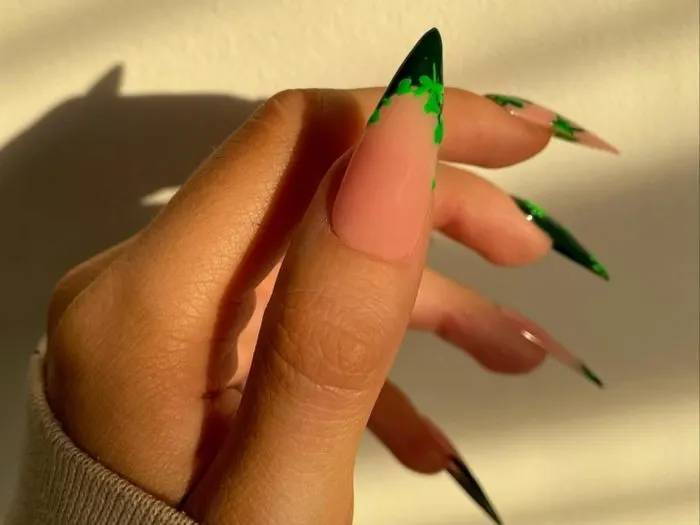 30 St Patricks day nails Design That Will Give You Some Extra Luck